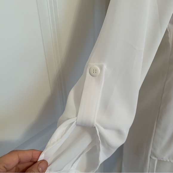 White Blouse| 3/4 Sleeves | Asymmetrical Hem - Picture 3 of 5